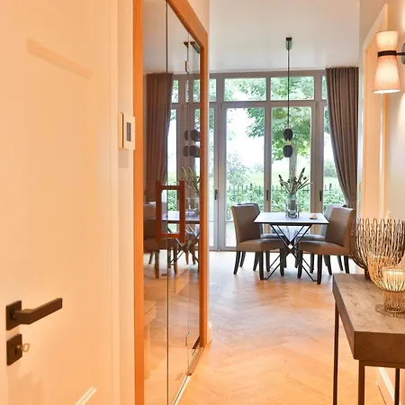In Mit Grosser Terrasse By Interhome Appartamento *